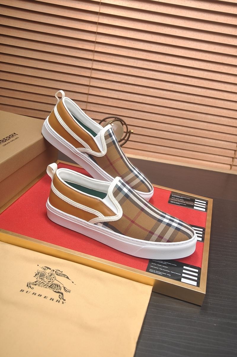 Burberry Low Shoes